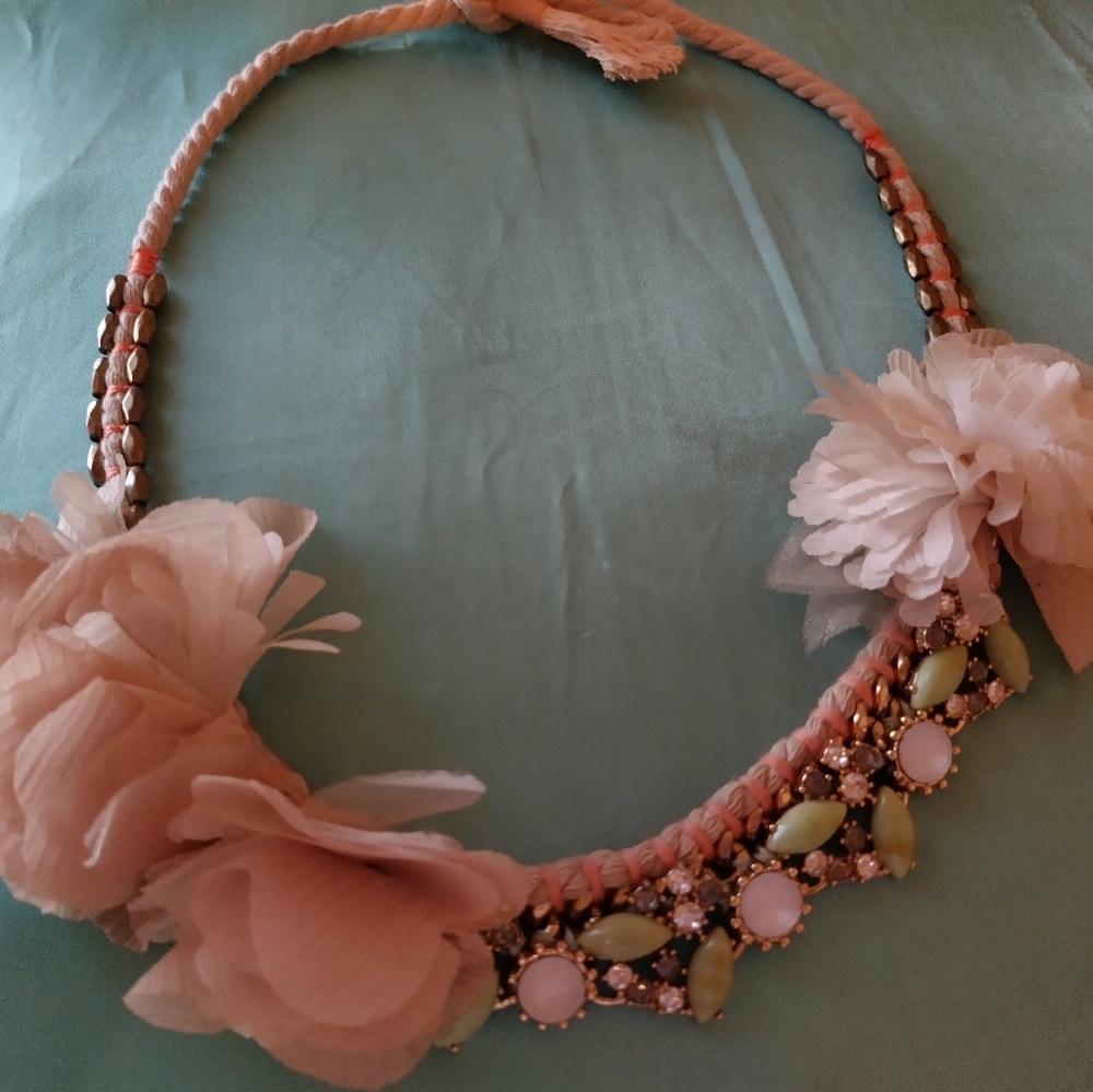 Beautiful Brighton Very Special Necklace